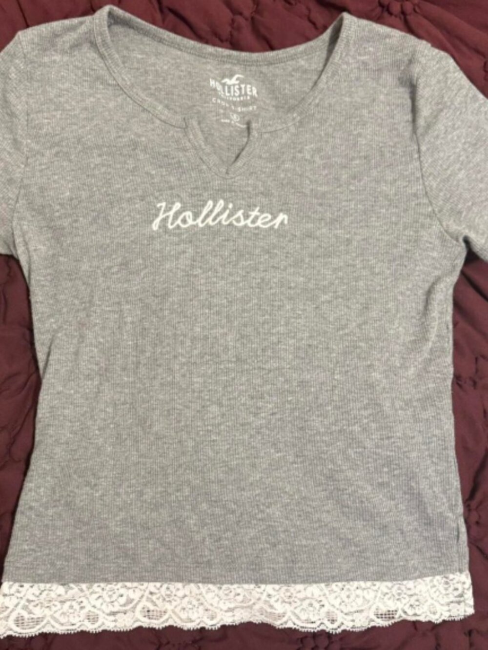 Hollister Co. Women's Grey T-shirt